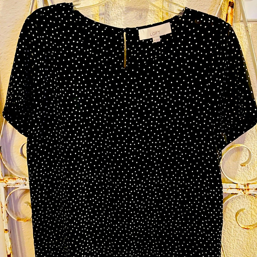 Loft short sleeve polka-dot top